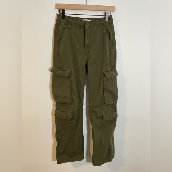 Bershka Pants - Bershka Cargo Pants Wide Leg Drawstring Olive Green Size 4 Utility Y2K
